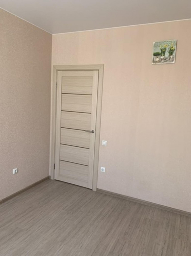 2-комн квартира Котова улица, 101