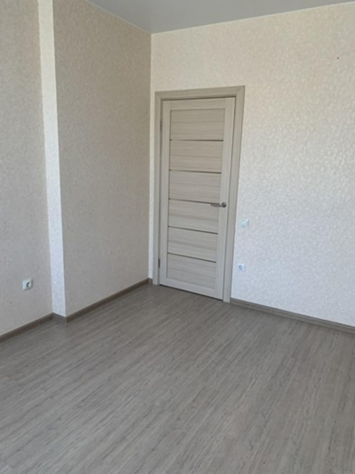 2-комн квартира Котова улица, 101