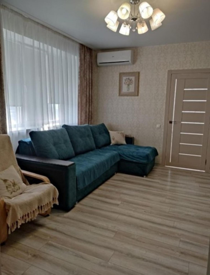2-комн квартира Шмидта улица, 101