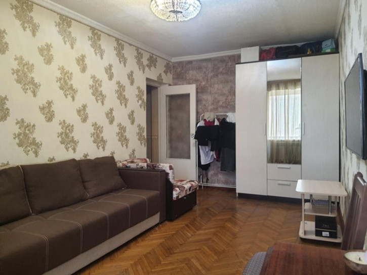 2-комн квартира октябрьская улица, 101