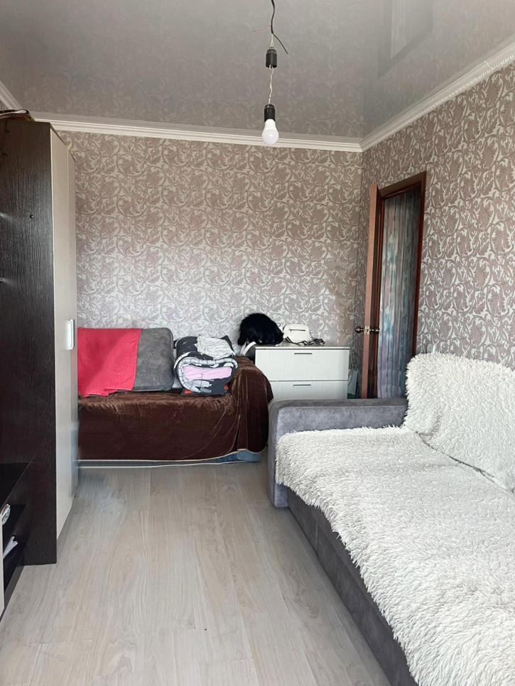 2-комн квартира Брестская улица, 8/1