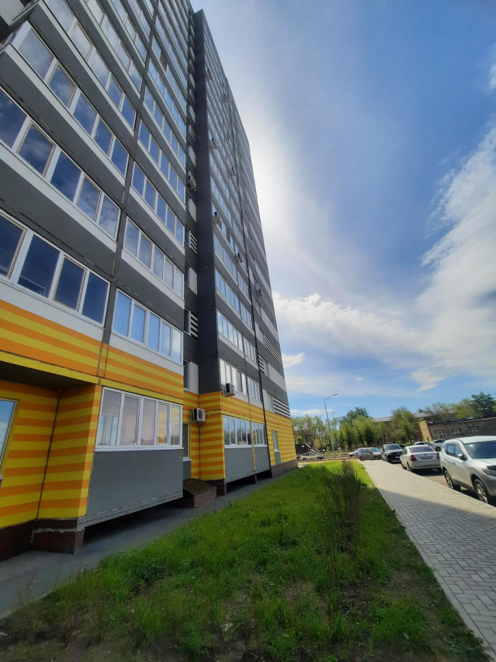 2-комн квартира жилой комплекс Осенний Лист, 1
