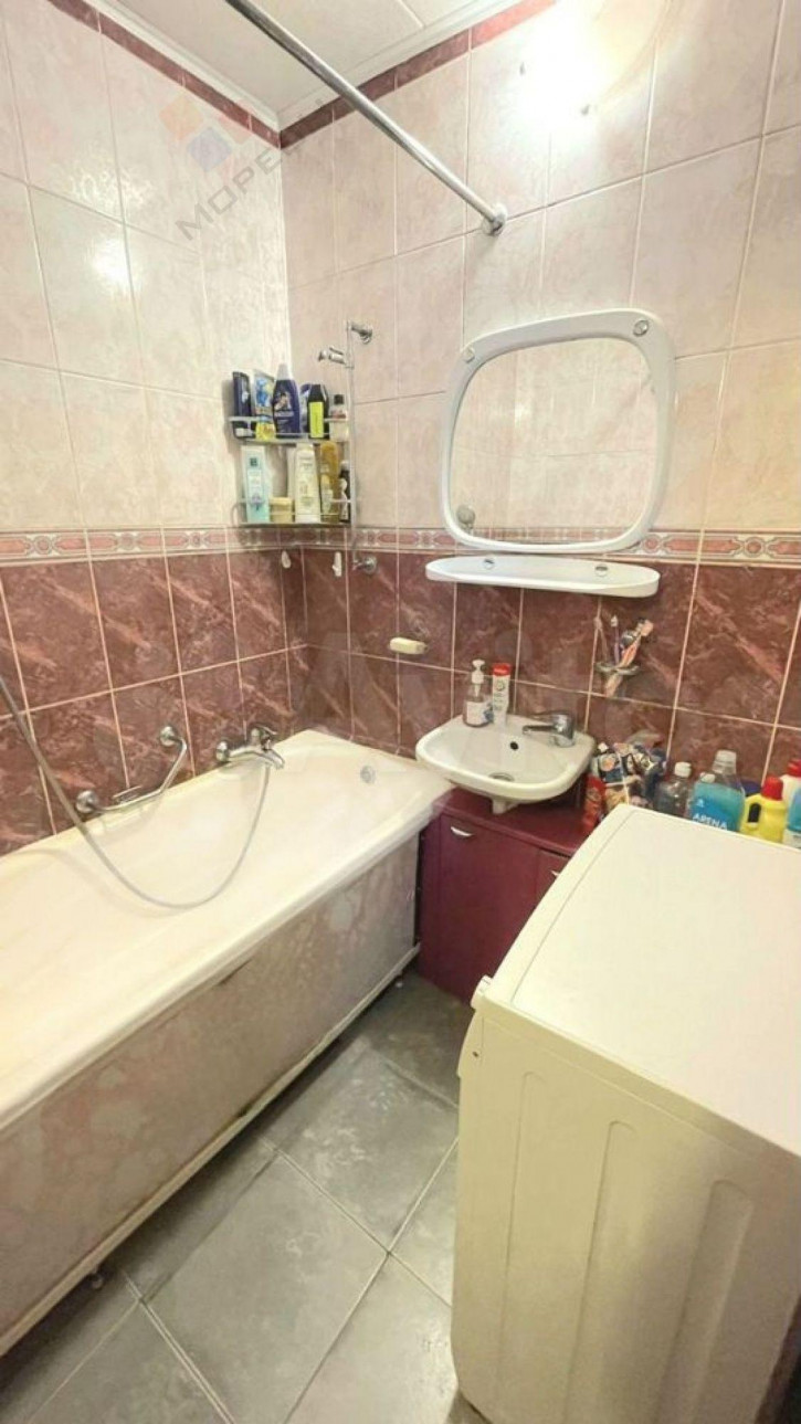 3-комн квартира 9-я Тихая ул, 7