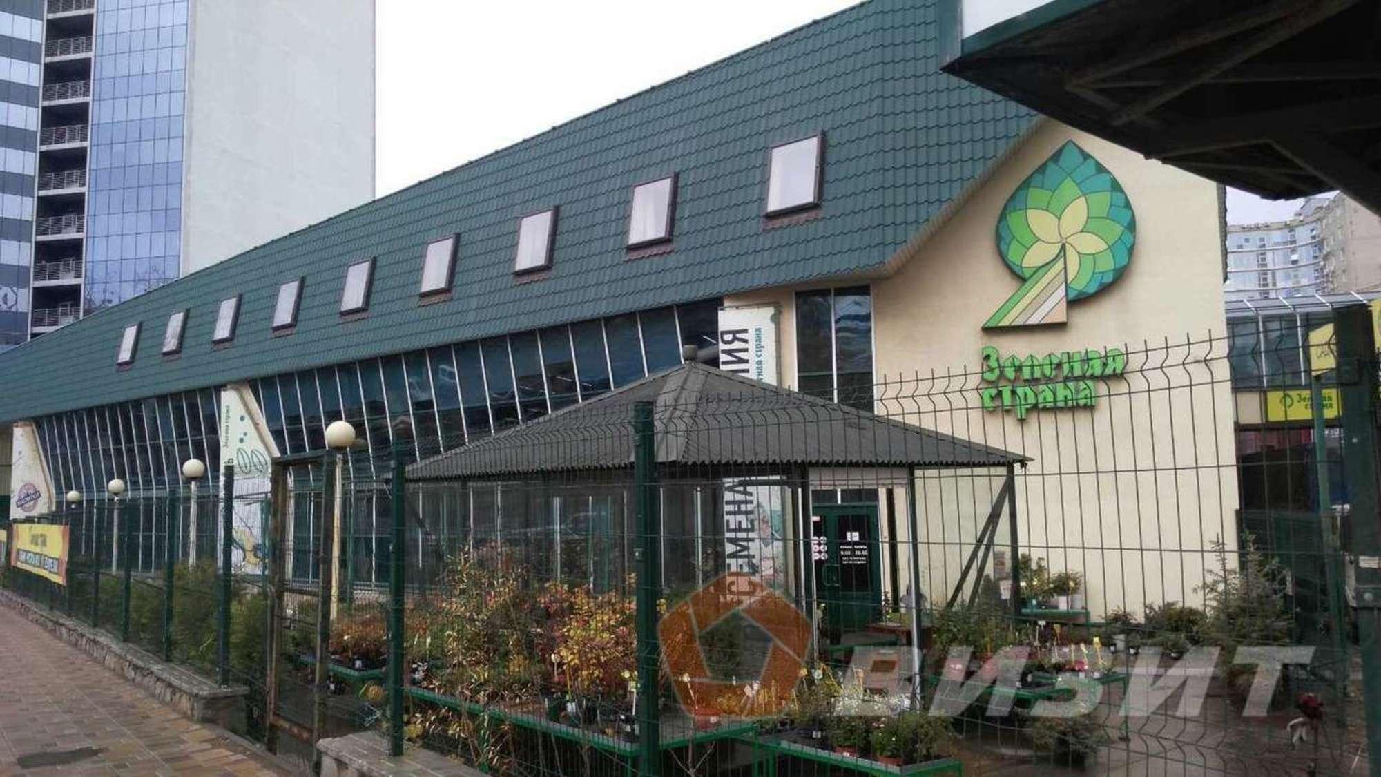 Сдать торговое помещение за 324 800 рублей на Московское шоссе, 4в
