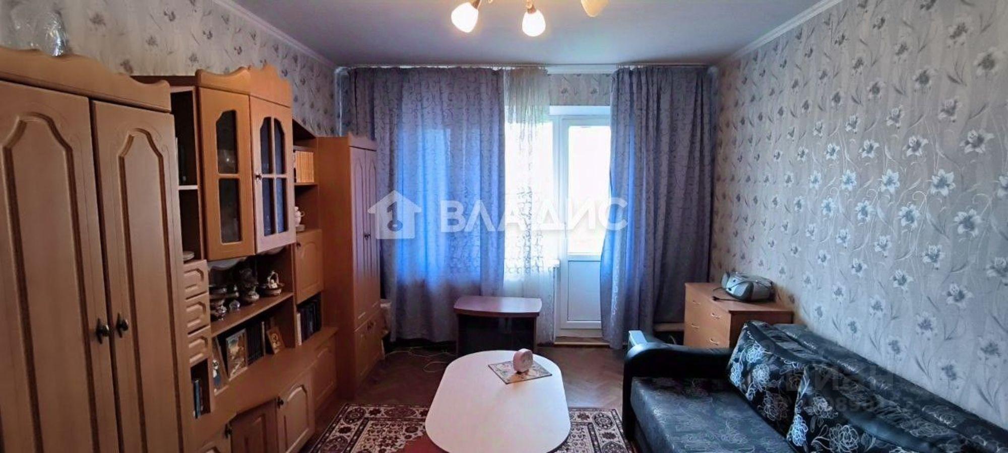 Сдать квартиру за 13 000 рублей на Луговая улица, 2