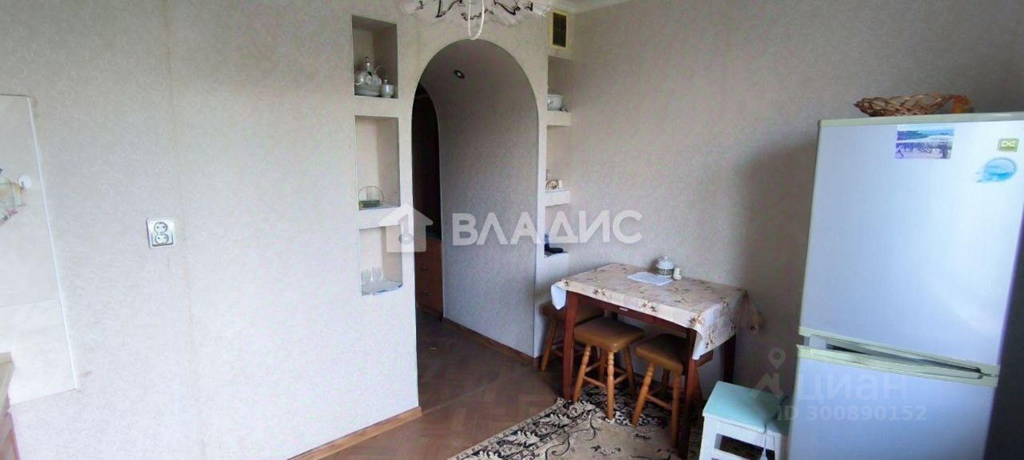 Сдать квартиру за 13 000 рублей на Луговая улица, 2