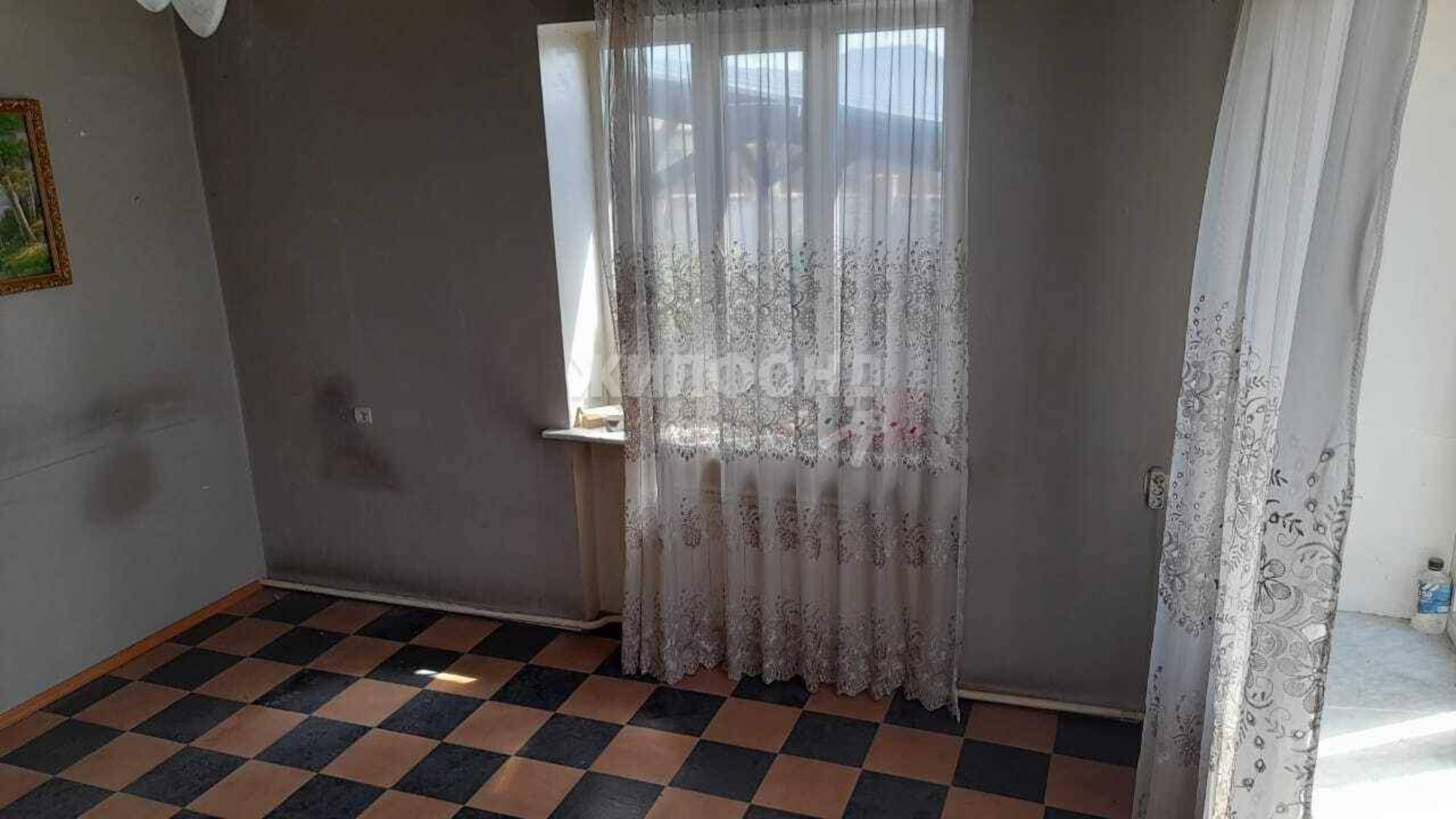 Купить дачу, дом, коттедж за 10 000 000 рублей на Космонавтов улица