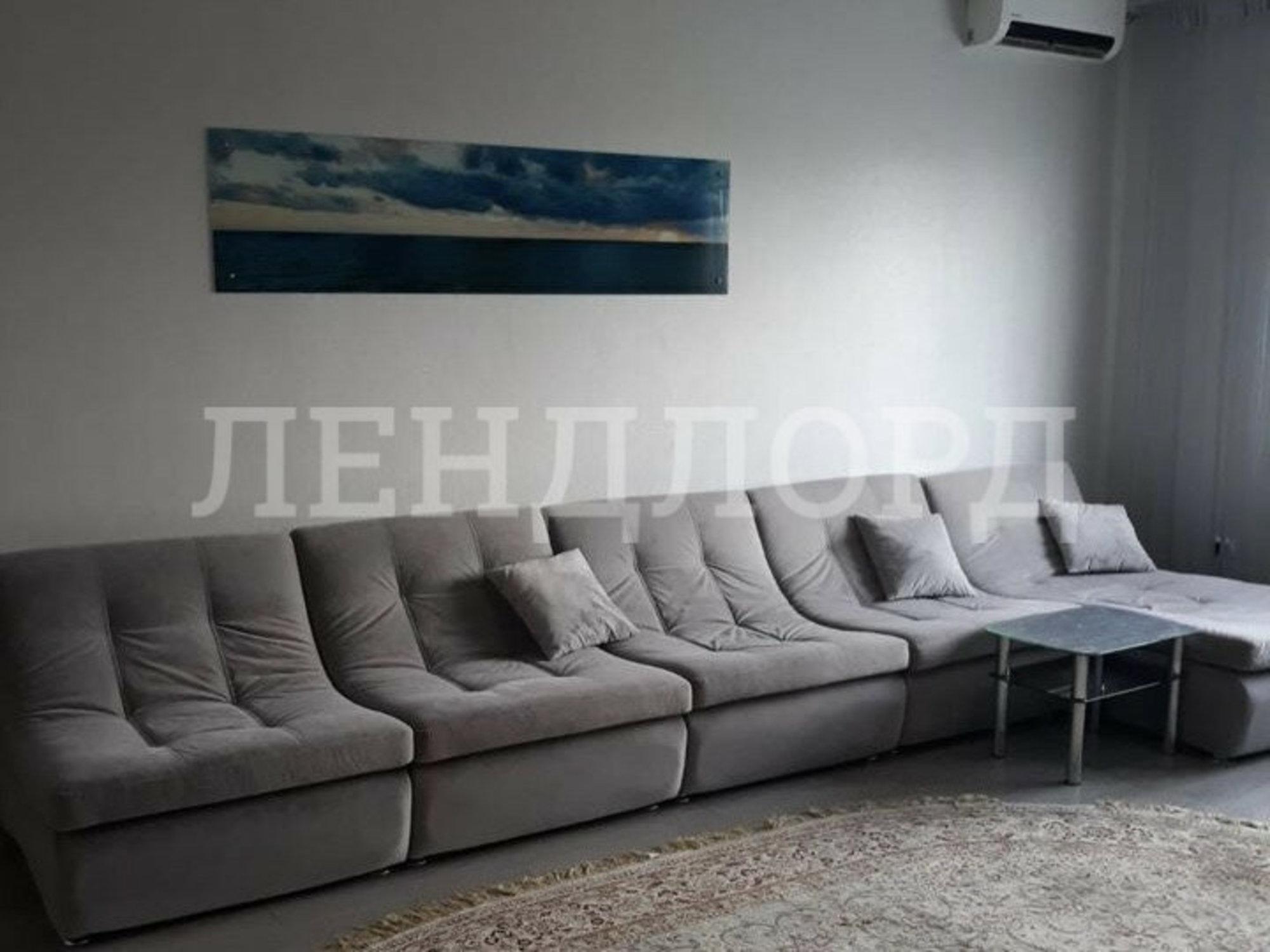 Купить дачу, дом, коттедж за 10 500 000 рублей на улица Секизяна