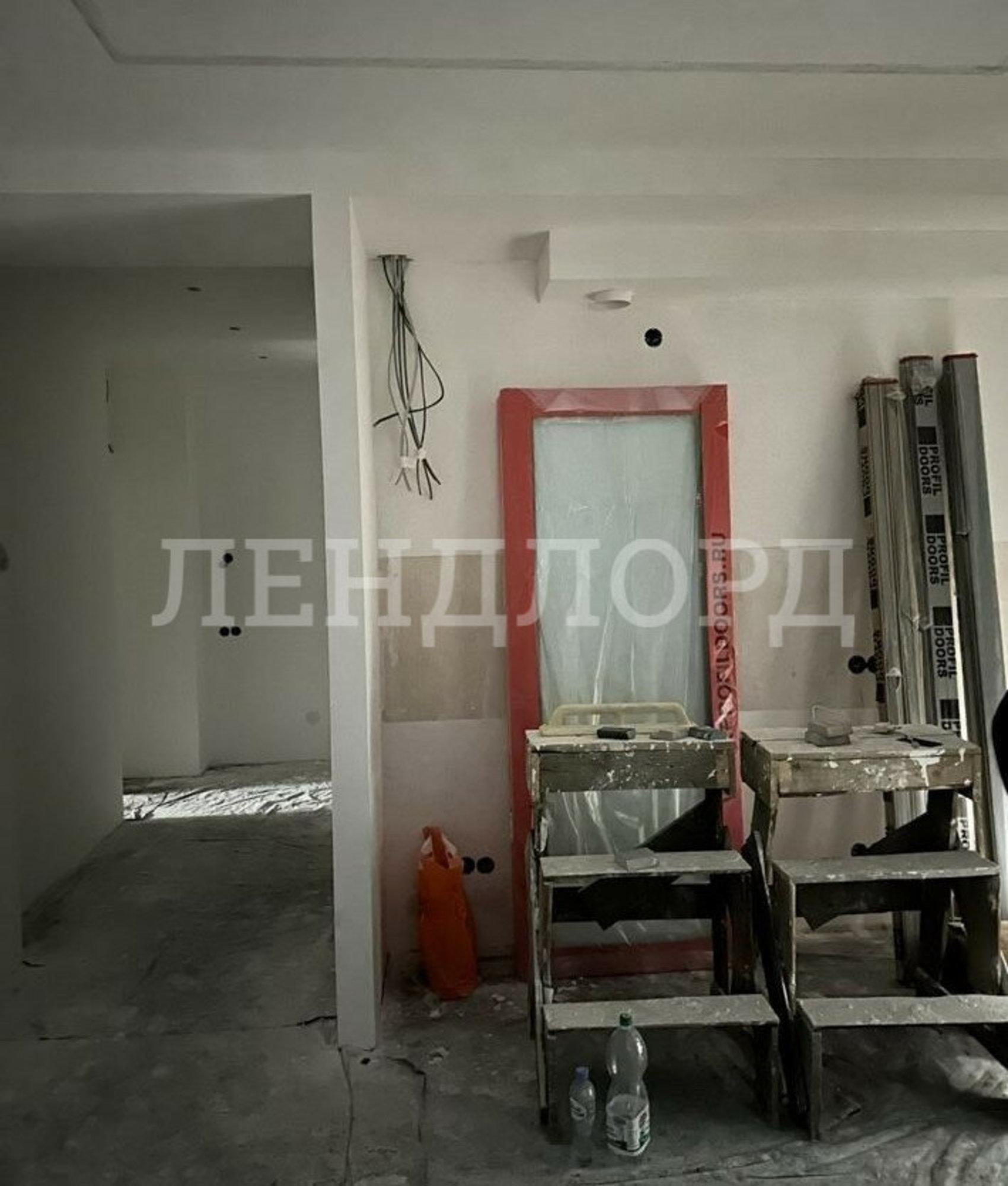 Купить квартиру за 7 100 000 рублей на Доломановский переулок, 82