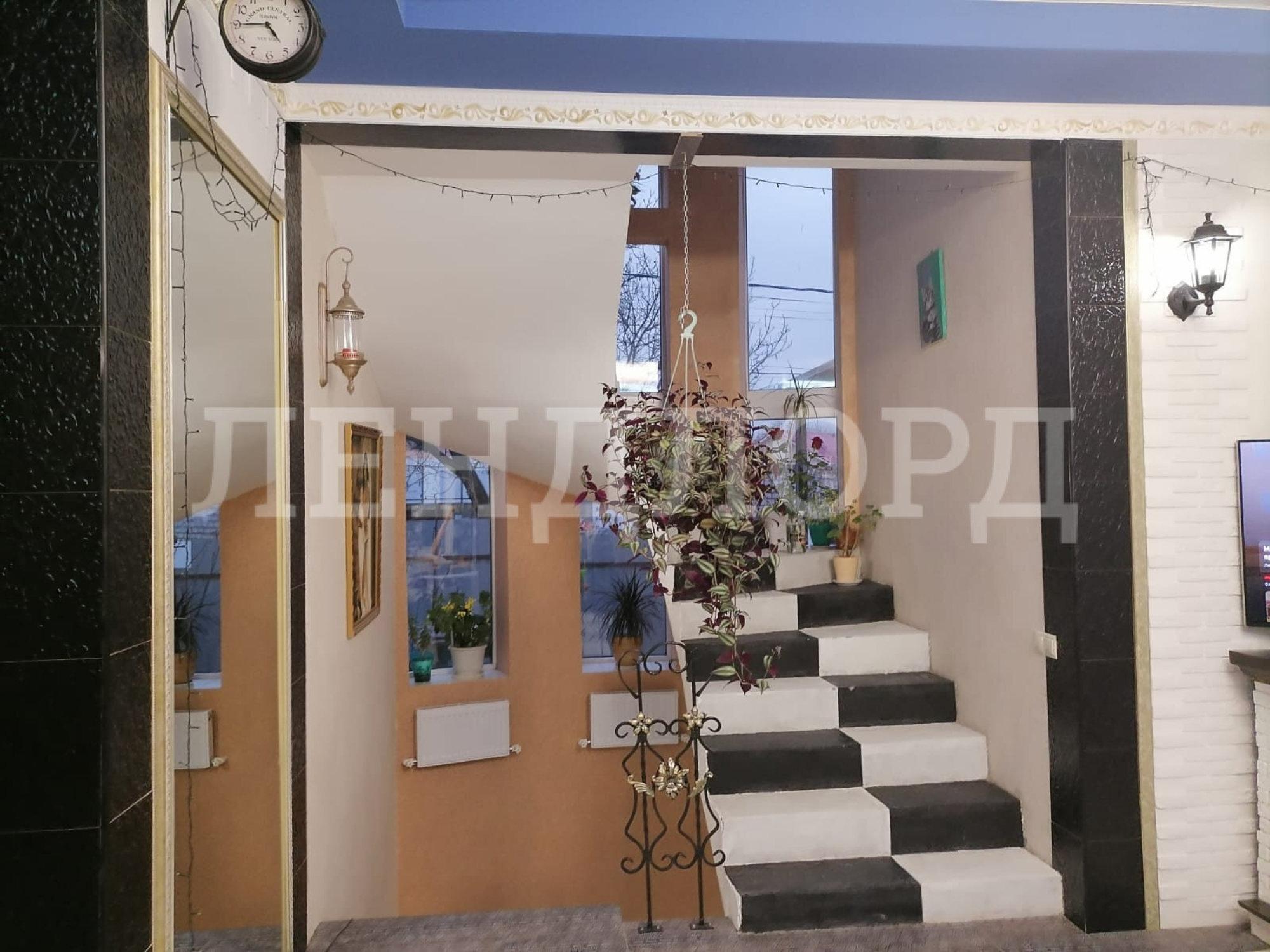 Купить дачу, дом, коттедж за 12 500 000 рублей на 1-й Июльский переулок