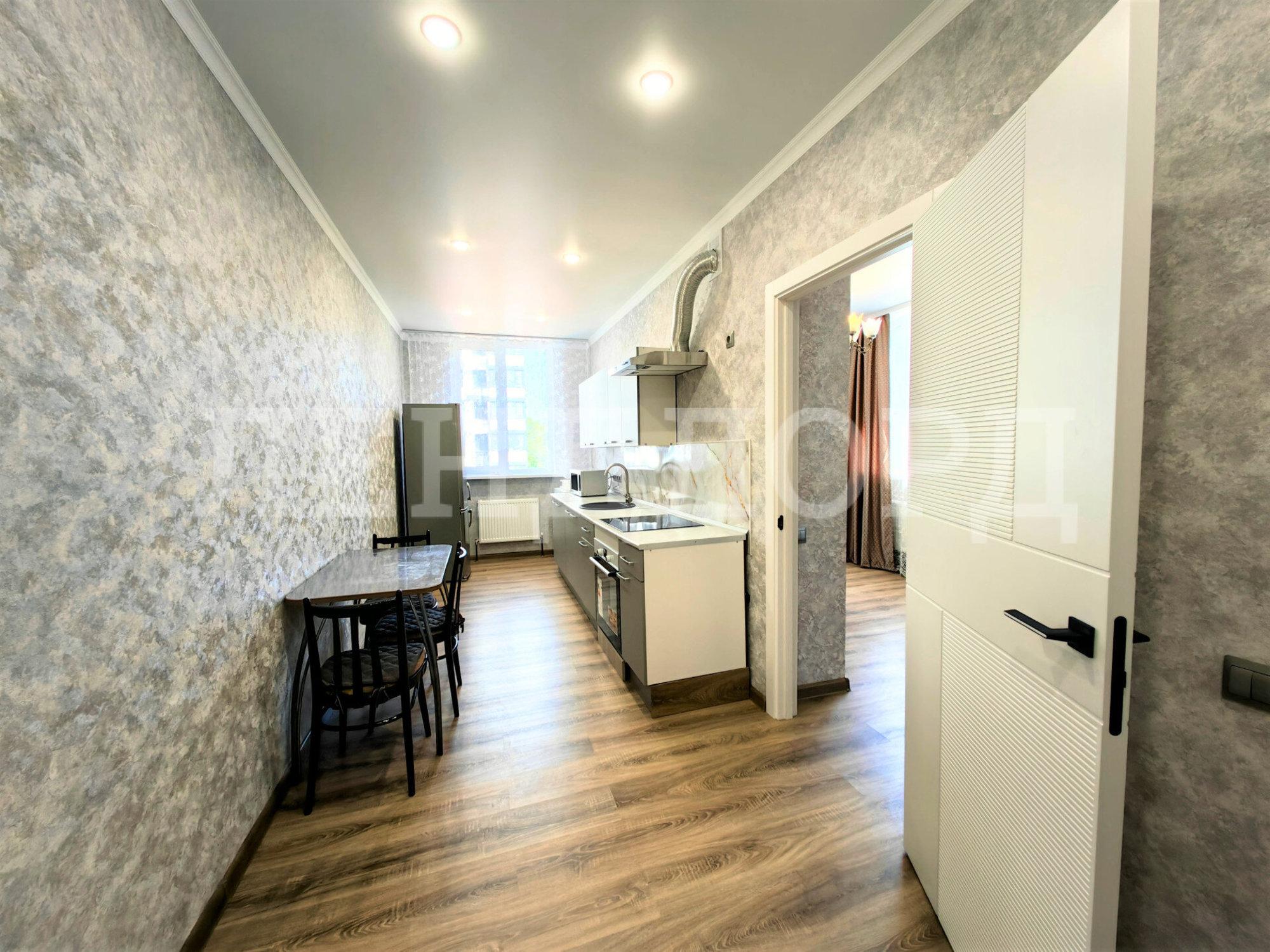 Сдать квартиру за 38 000 рублей на проспект Ленина, 46/2