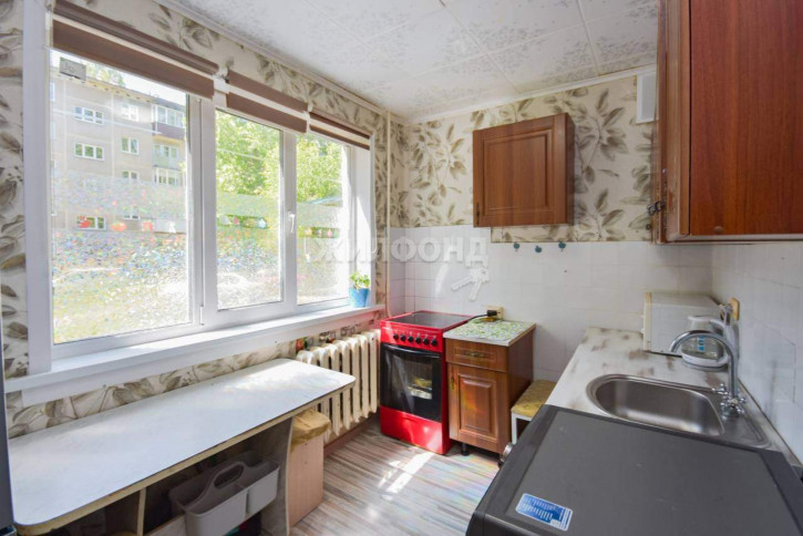 3-комн квартира Зорге улица, д.185
