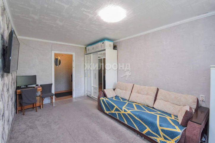 3-комн квартира Зорге улица, д.185
