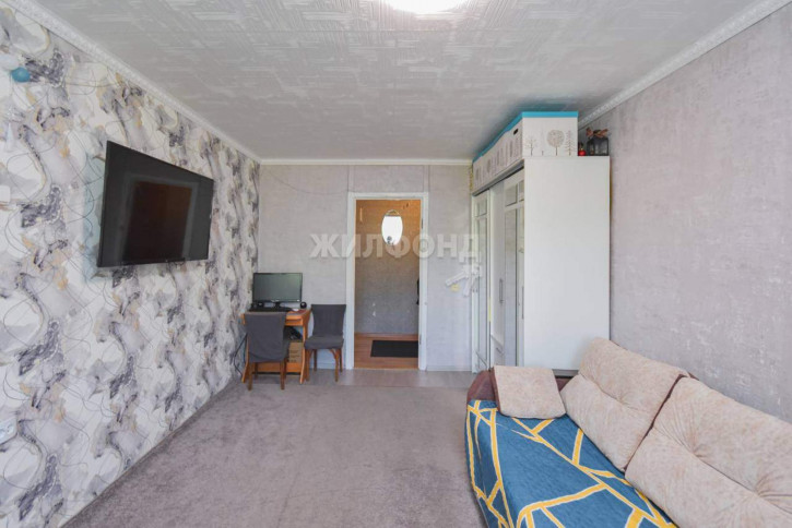 3-комн квартира Зорге улица, д.185
