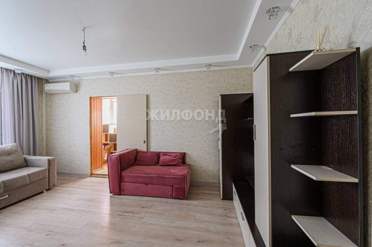 1-комн квартира Авиастроителей улица, д.11/1