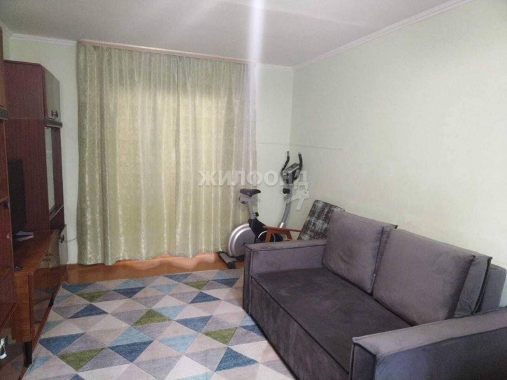 3-комн квартира Пархоменко улица, д.118