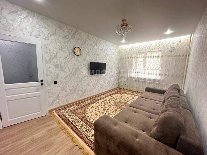 3-комн квартира Прибалтийская улица, д.45