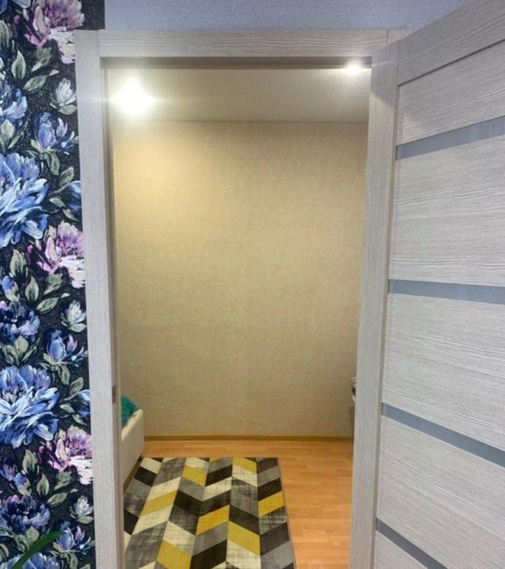 2-комн квартира Пугачева ул, 3