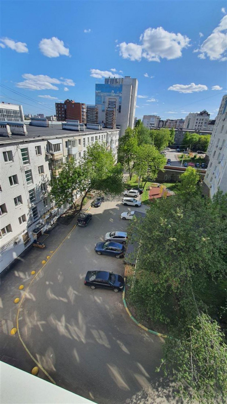 3-комн квартира ул Революционная, д. 34