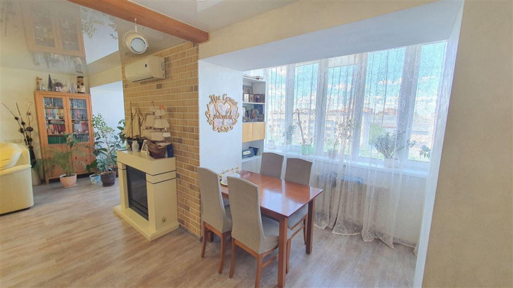 3-комн квартира ул Революционная, д. 34