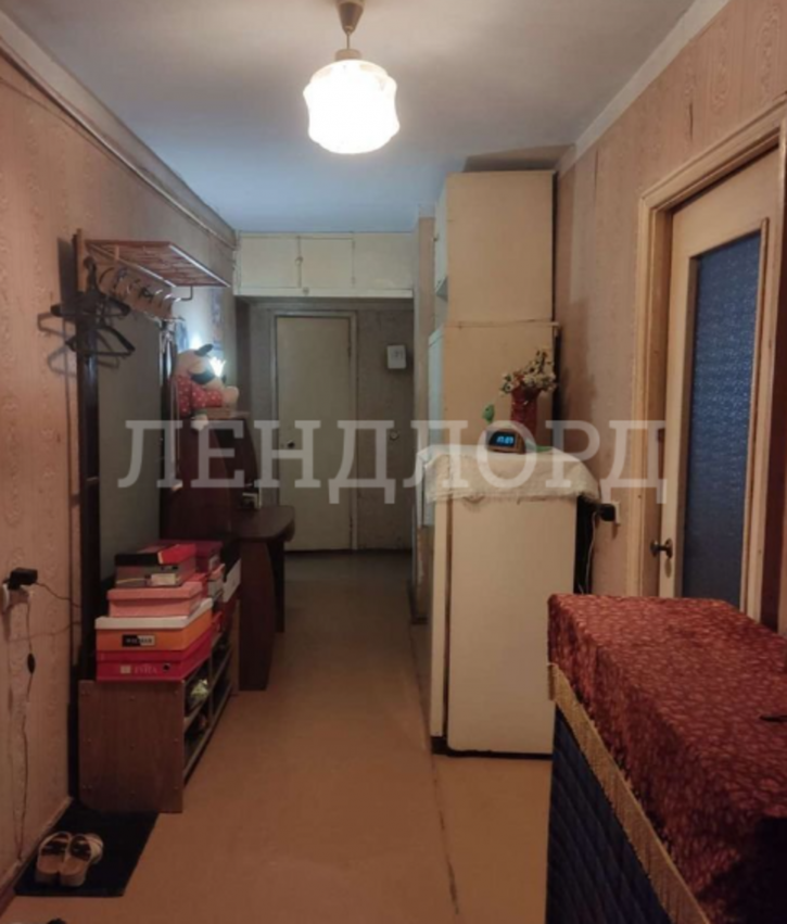3-комн квартира Кировский проспект, 75