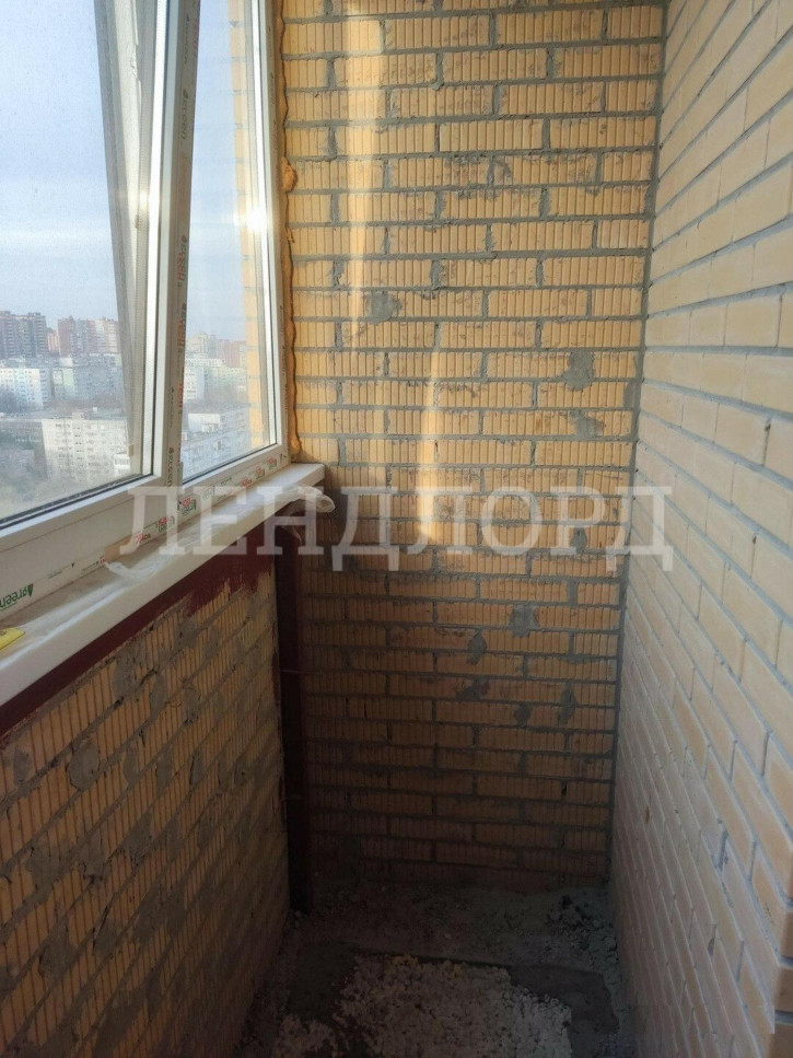 2-комн квартира бульвар Комарова, 20В/9А