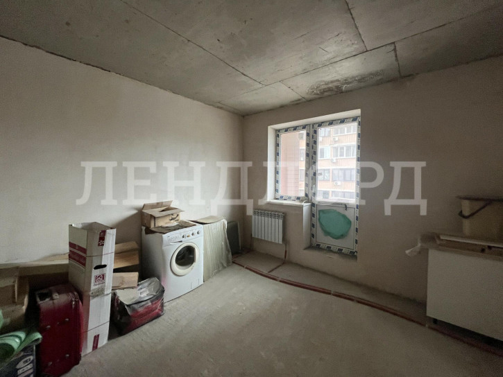 4-комн квартира улица Пацаева, 20А