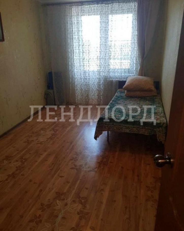 4-комн квартира улица Текучёва, 112/1