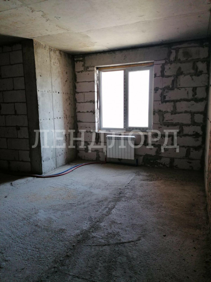 2-комн квартира улица Добровольского, 15А