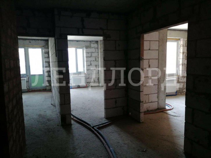 2-комн квартира улица Добровольского, 15А
