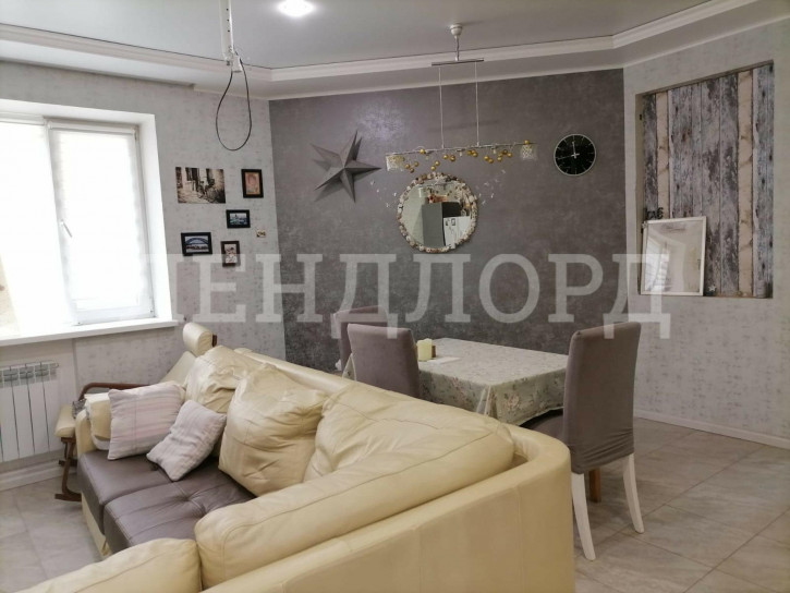 3-комн квартира 20-я улица, 43