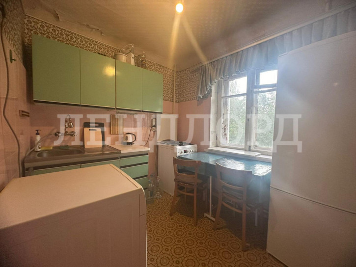 2-комн квартира улица Текучёва, 141А
