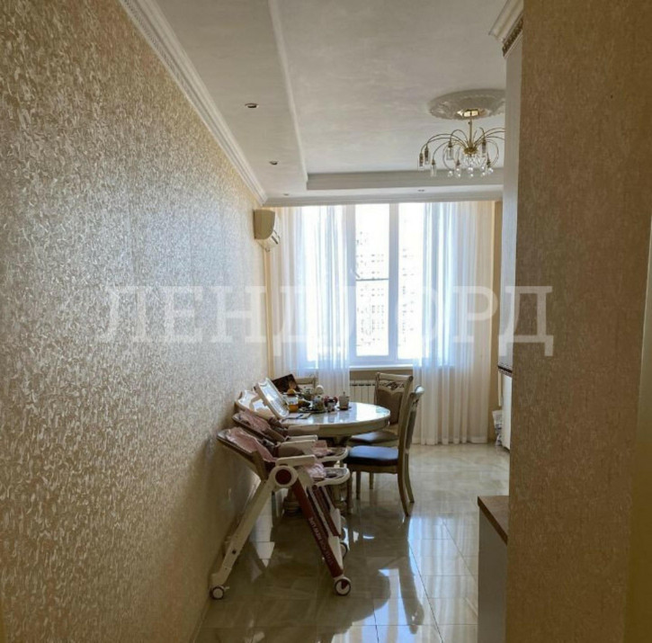 3-комн квартира улица Текучёва, 139В