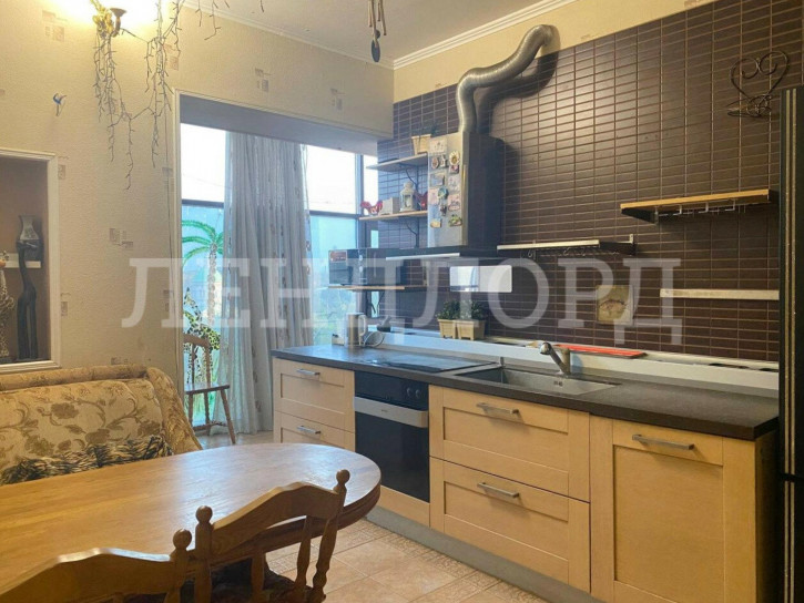 3-комн квартира улица Амиряна, 1А