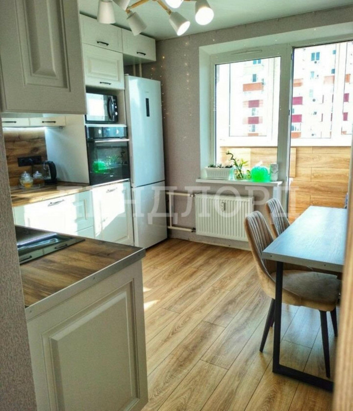 1-комн квартира улица Висаитова, 8