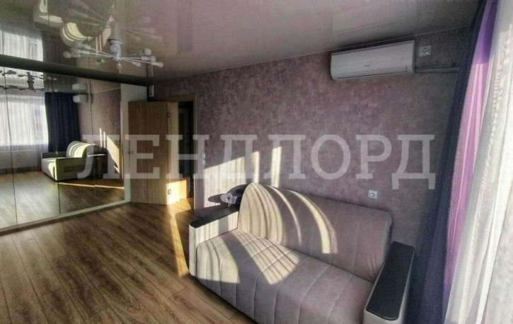 1-комн квартира улица Висаитова, 8