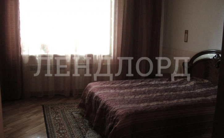3-комн квартира проспект Шолохова, 51