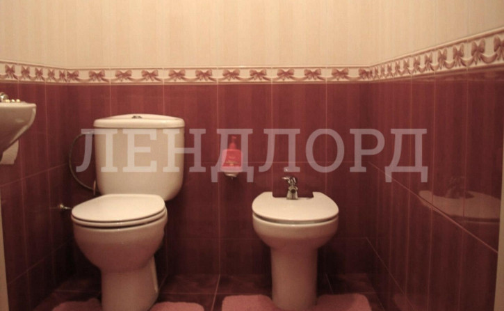 3-комн квартира проспект Шолохова, 51