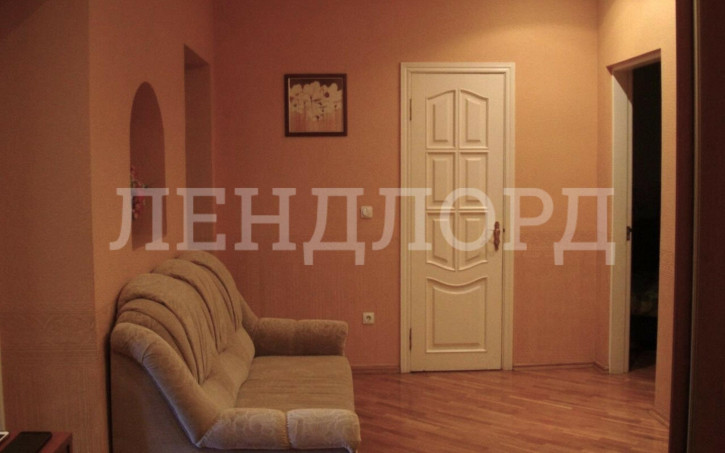 3-комн квартира проспект Шолохова, 51