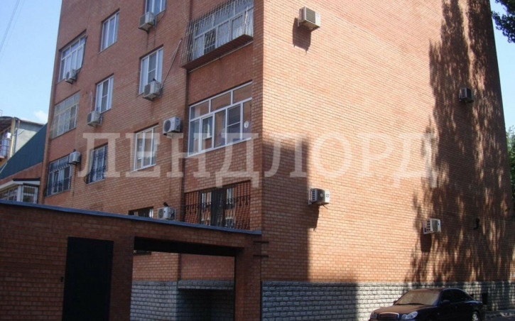 3-комн квартира проспект Шолохова, 51