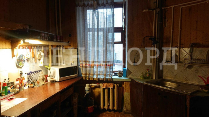 4-комн квартира проспект Соколова, 21/19