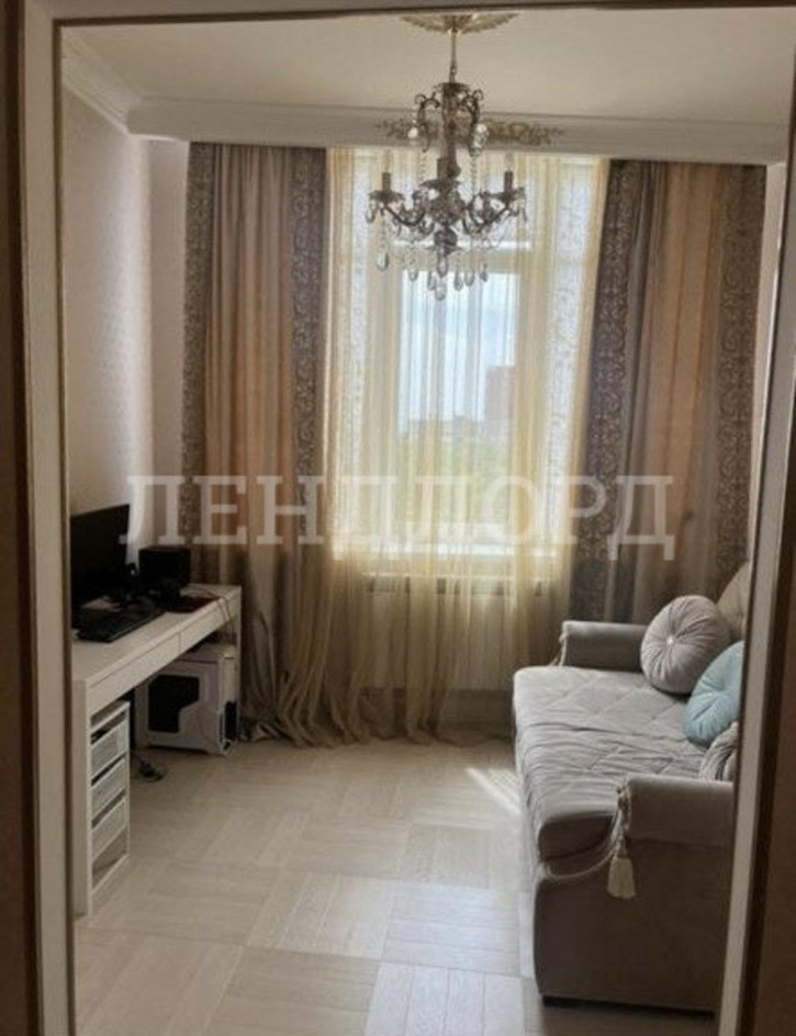 2-комн квартира улица Варфоломеева, 222А/108А