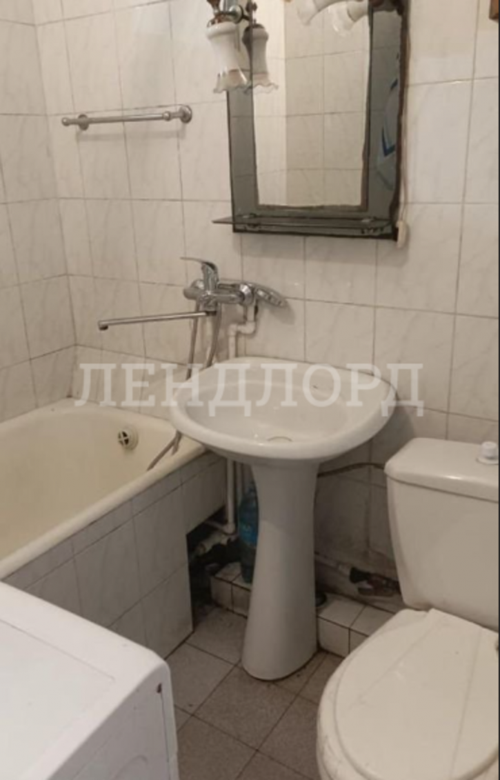 2-комн квартира улица 20-я Линия, 50/83