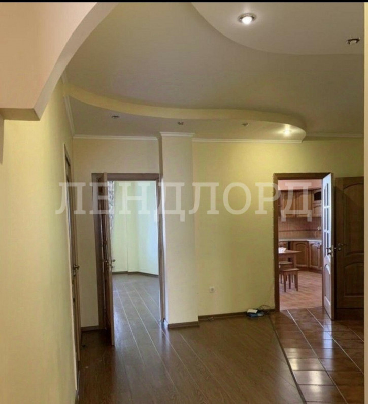 3-комн квартира Братский переулок, 56