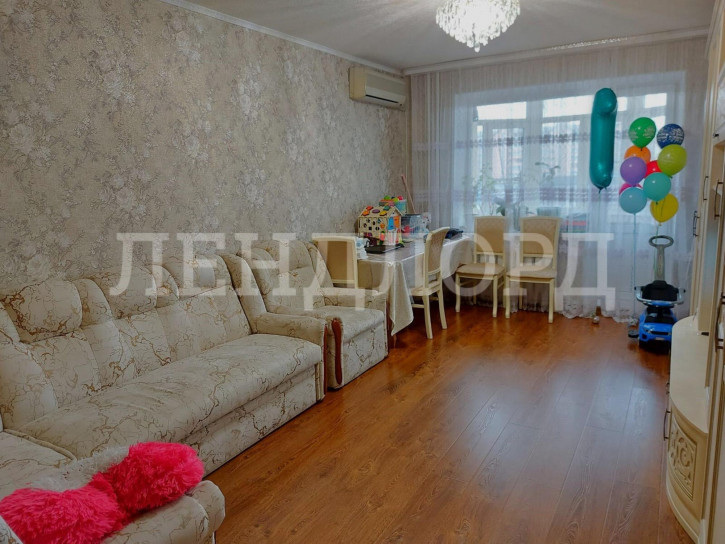 2-комн квартира Просёлочная улица, 21/2