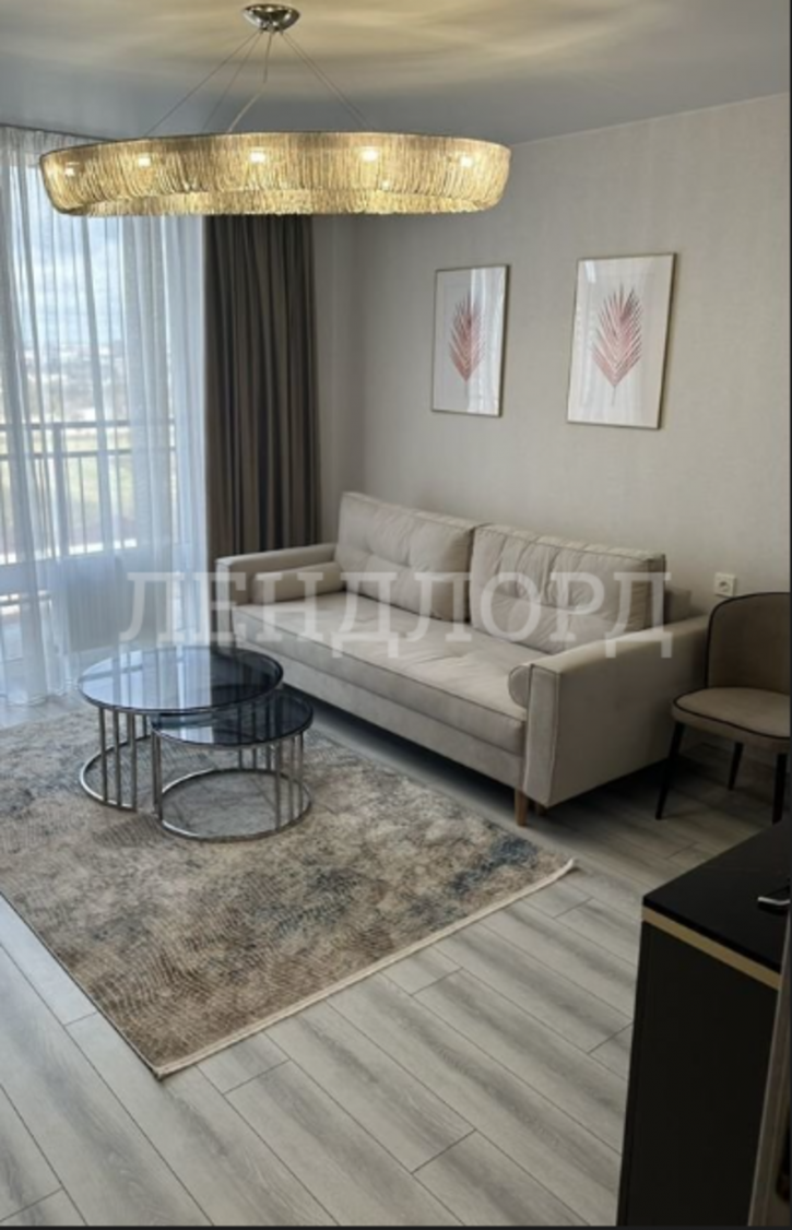 2-комн квартира проспект Соколова, 68с2