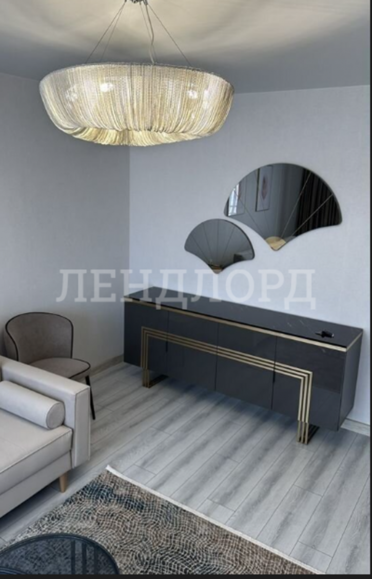 2-комн квартира проспект Соколова, 68с2