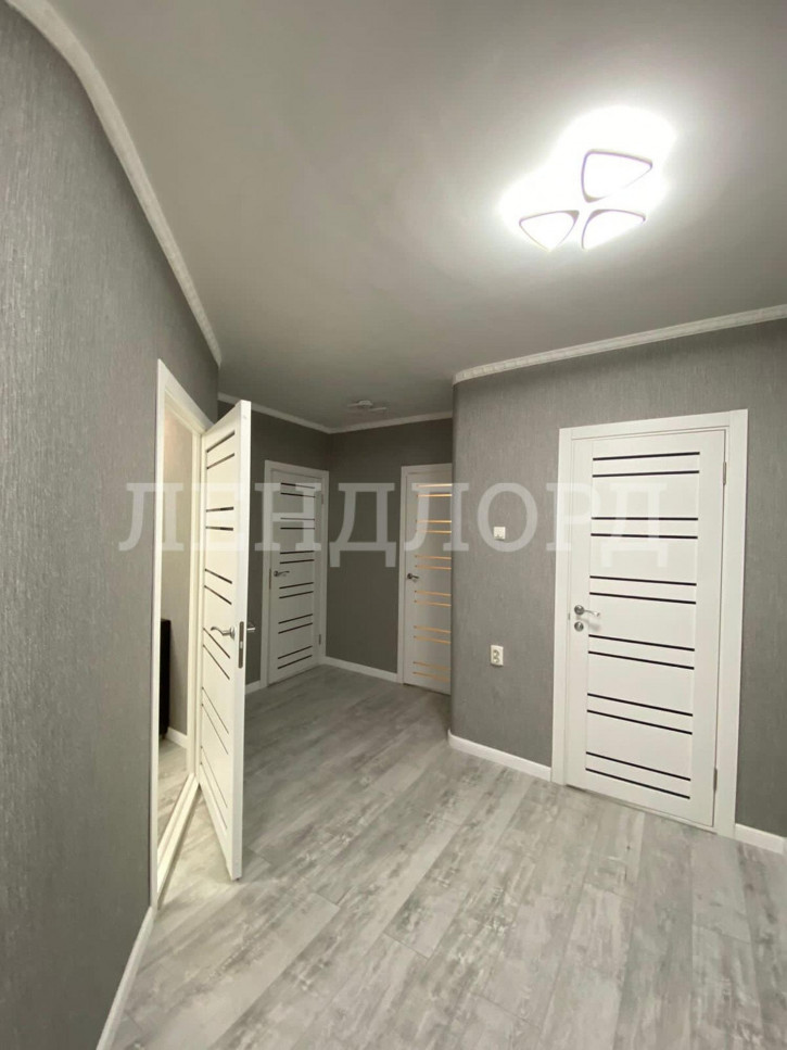 2-комн квартира Красноармейская улица, 298/81