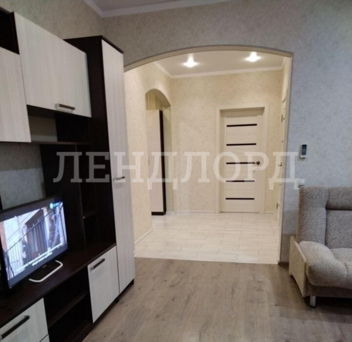 2-комн квартира улица Скачкова, 62