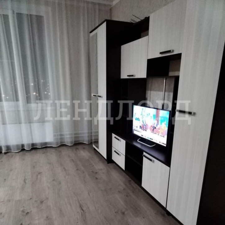 2-комн квартира улица Скачкова, 62